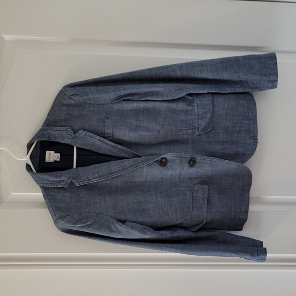 Blazer - Picture 1 of 4